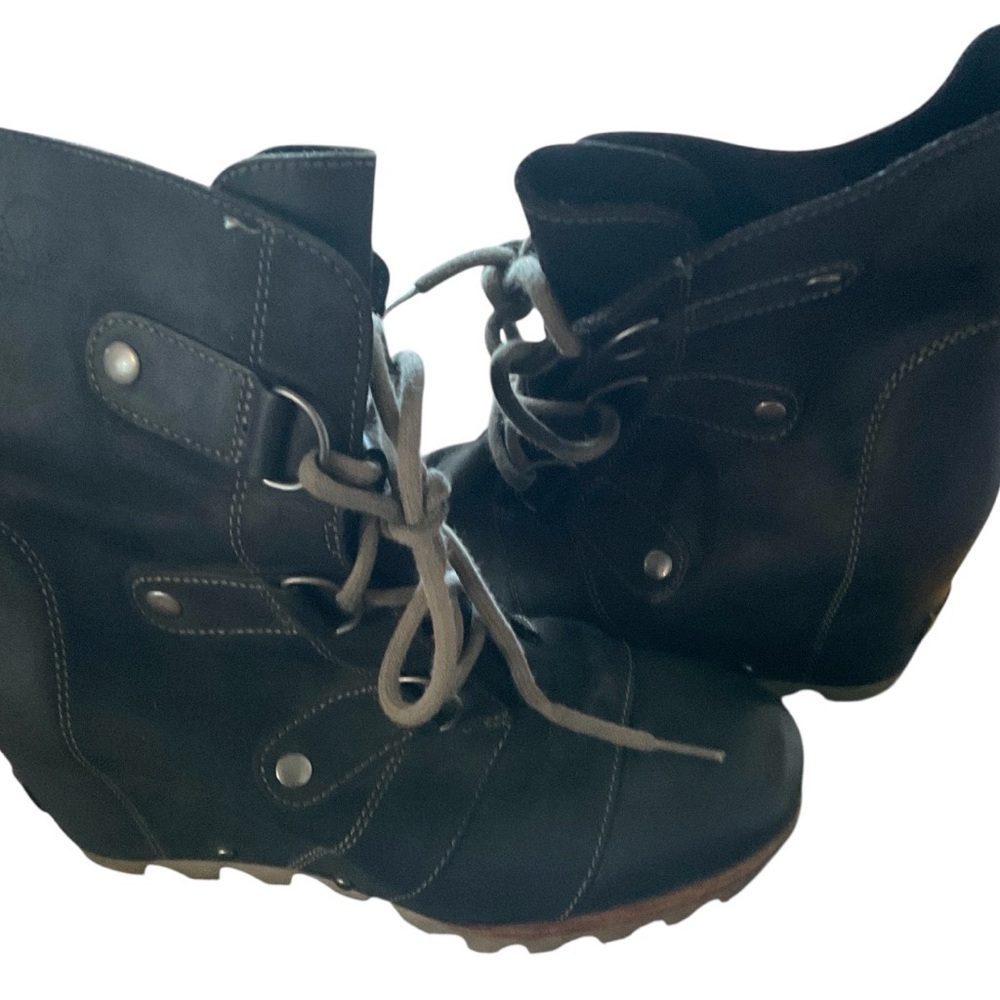 Sorel Women's Black Joan Of Artic Wedge Lace Up Ankle Boots Size 7 - Picture 2 of 11